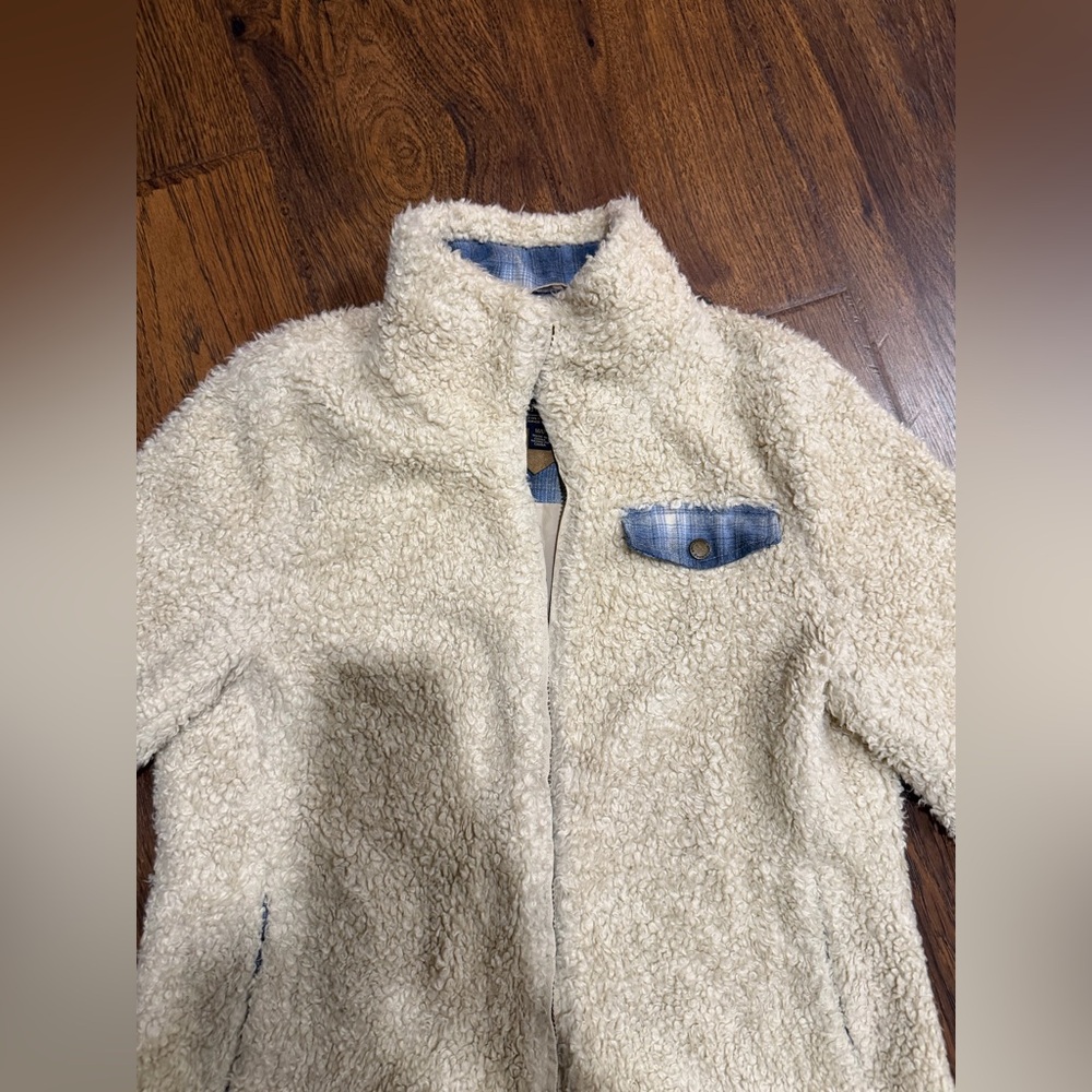Pendleton Ladies' Fuzzy Zip Jacket in Beige Heather Sherpa cream fleece - Picture 5 of 15